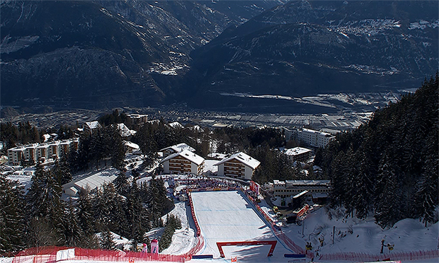 Live Ski Weltcup Abfahrtstraining Der Damen In Crans Montana